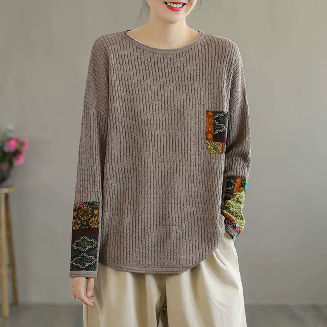 Retro Loose Fit Appliqued Thin Sweater
